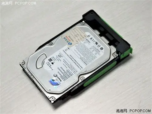 先马超值领秀机箱便捷硬盘安装实战