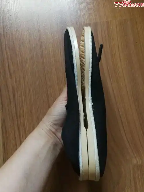 全新一带白塑料底布鞋