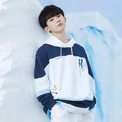 舍时代少年团同款时代少年团tnt同款黑色卫衣马嘉祺应援服情侣上衣ho