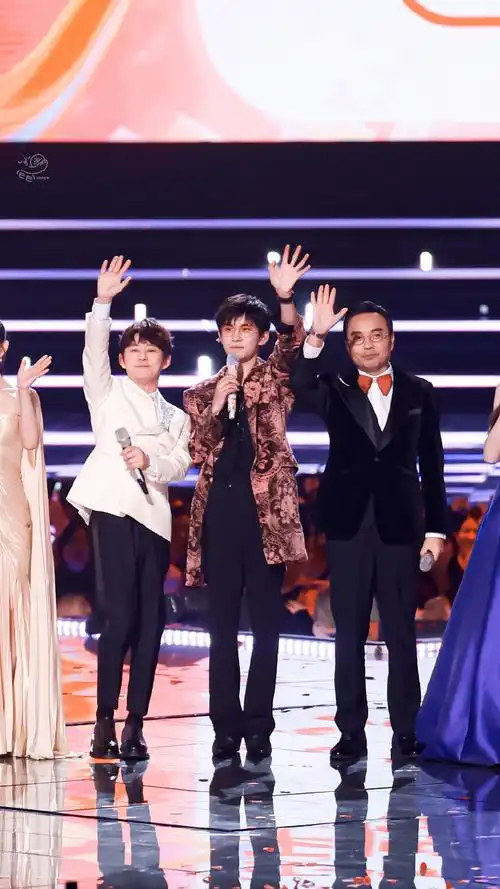 地方,宝宝也成长成了很好很好的大人979797@tfboys-易烊千玺ps