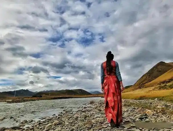 如何才能拍出,唯美的背影照片?