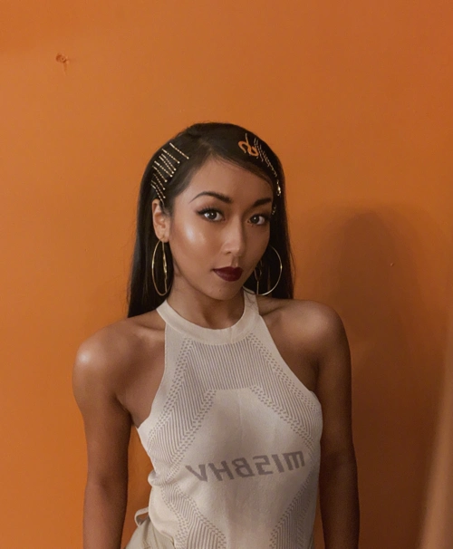 吉克隽逸的时尚一般人驾驭不了,肤色深更要秀出来,自信才最美_腾讯