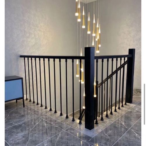 楼梯扶手栏杆铁艺立柱搭配实木扶手现代简约通用型高档家用扶手