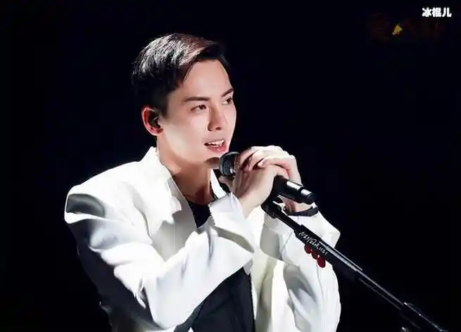 陈伟霆,唱歌,唱功,演员