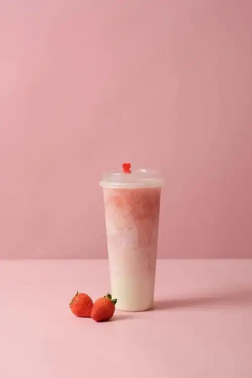 开车14km,为了这块「06熟草莓芝士」!