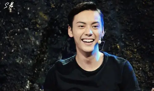 陈伟霆 #陈伟霆# 140829我们都爱笑录制