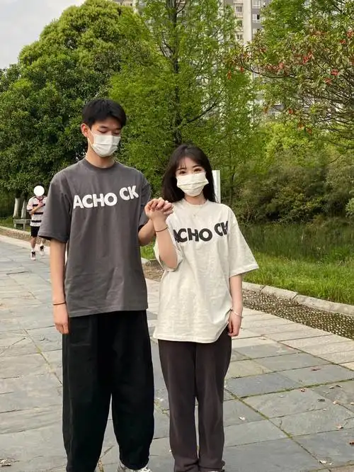 158180情侣穿搭这个天气好适合拍照哦