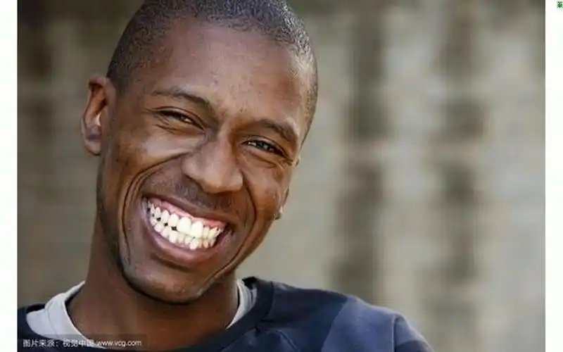 今天(5月8日)是世界微笑日,发个微笑照片合集.世界很美好,大家多微笑!