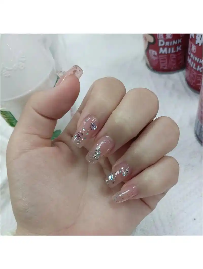 超好看的美甲 #刚做的指甲盖子 款式还原:原图正常! - 抖音