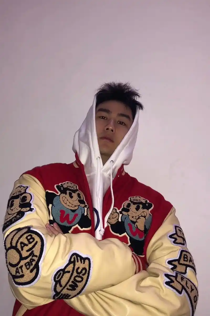 喜欢的照片加上自己喜欢的背景音乐 完美#腼腆男孩 #微帅 - 抖音