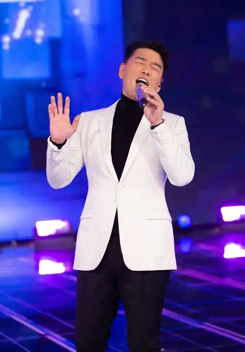 贵公子穿搭教科书 王耀庆简直就是行走的衣架