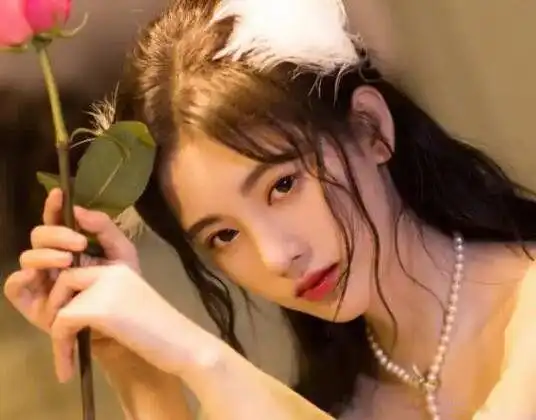 鞠婧祎个人资料简介 鞠婧祎全身整容了吗