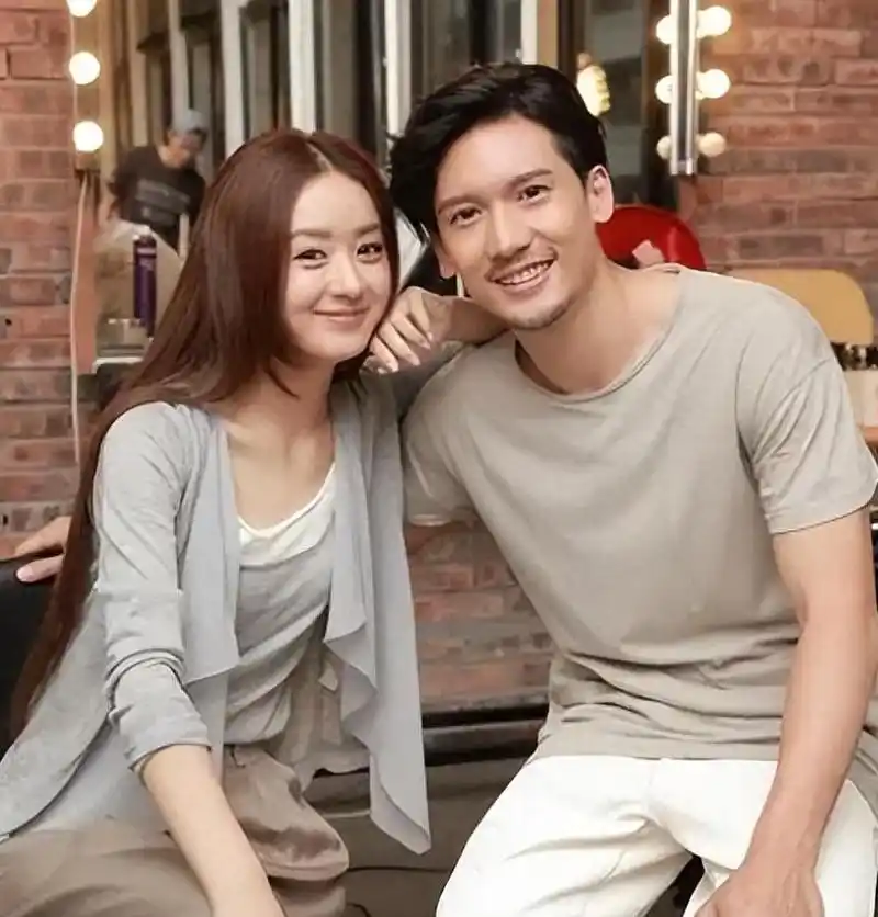 赵丽颖和冯绍峰闪婚又闪离二人下了一盘大棋太精明了