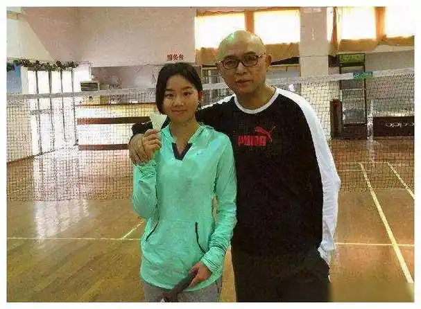 名门闺秀孟非之女,23岁才女,众望所归,郭德纲欲联姻!_家庭_亲情_光芒