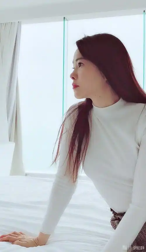 伊能静新年第一波美照,知性优雅气质十足