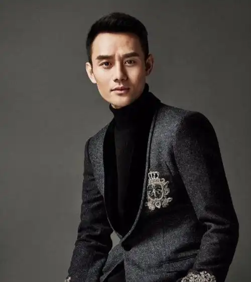 男生的短发发型有哪些(适合短发男生的发型)