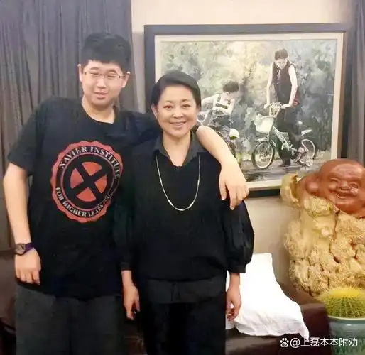 儿女疾病缠身的6位明星倪萍离婚赵本山白发人送黑发人