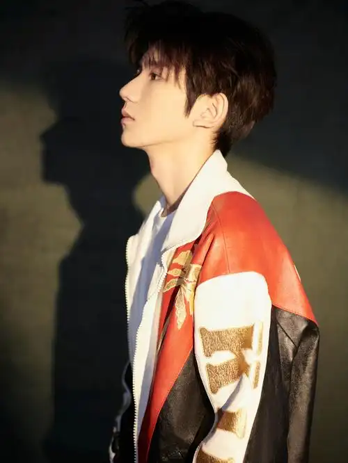 王源新闻210127王源专访片段小合集帅气源源新鲜出炉啦