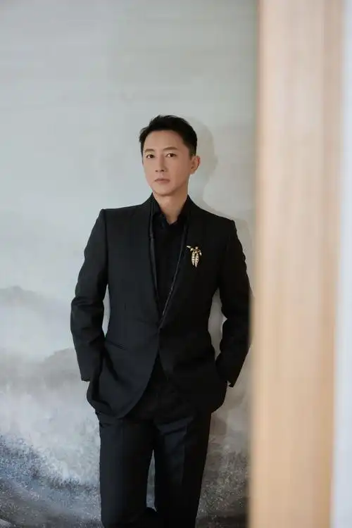 华表奖颁奖典礼##韩庚华表奖雅致绅士造型##韩庚西装慢享大片