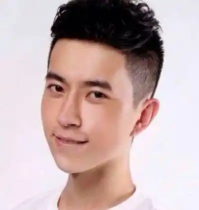 男生铲青头发型图片欣赏魅力十足铲青发型推荐