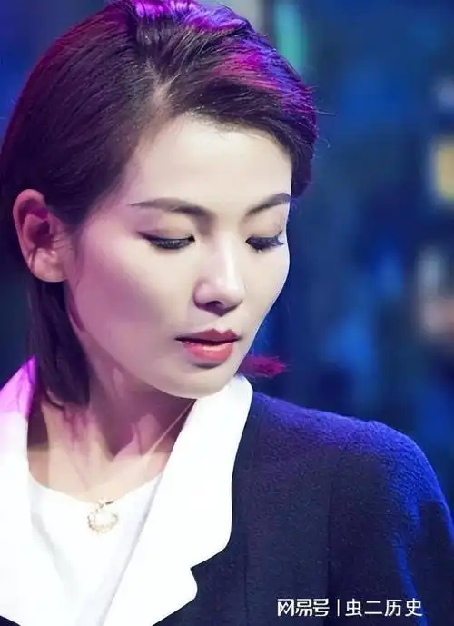 刘涛23部作品被下架,什么情况?刘涛老公:戏子来钱就是快!