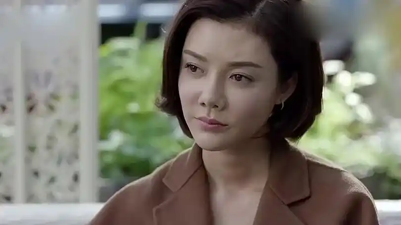 好先生:万茜决定要跟红雷发展,两人路边相遇,万茜满眼充满爱意