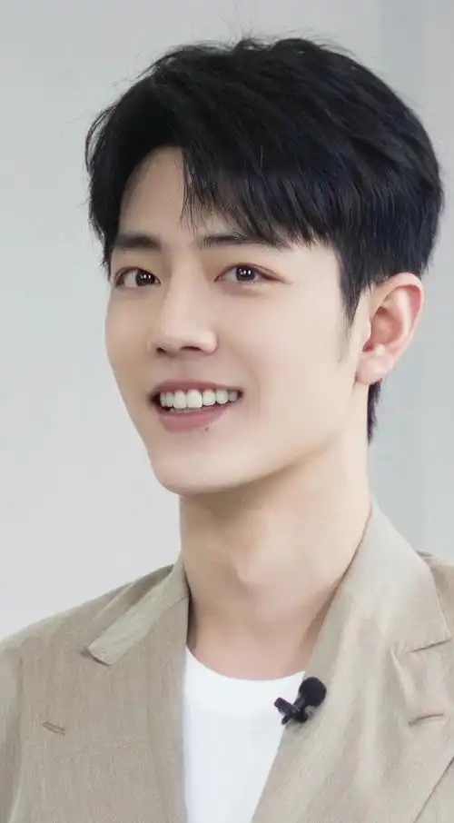 肖战咖色西装直播造型##肖战卡其色西装大片九宫格