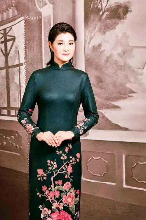 63—降央卓玛新歌《这里》20170801此曲只应天上有,人间能有几回闻!