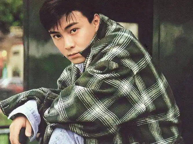 有头发的张卫健颜值好高,不输小鲜肉,成为光头的原因让人唏嘘_西游记