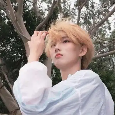 乔姒 自截黄头发小哥哥组图_男生头像_我要个性网