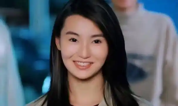 张曼玉近况独居贫民区穿19元地摊货无儿无女她太放肆了