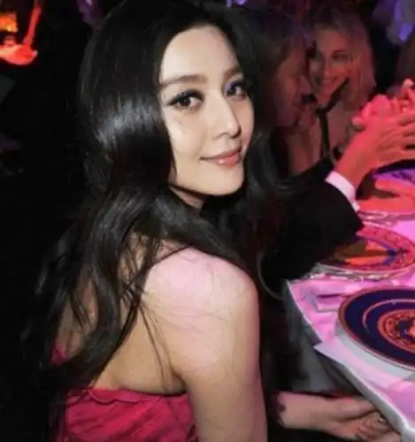 胸大的人胳膊粗柳岩宁静张雨绮这些女星都中枪