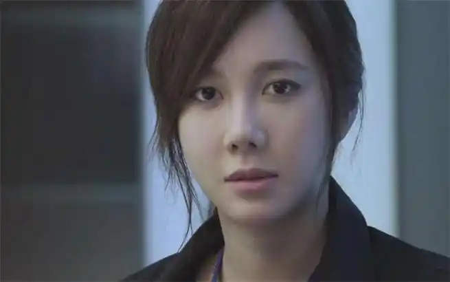 李智雅原来长什么样  李智雅整容前后照片