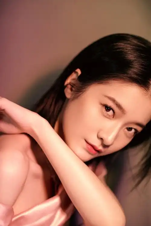 张雪迎甜美温婉写真图片36