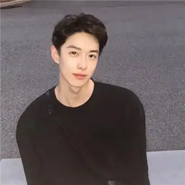 短发头像图片男生霸气冷酷真人高清