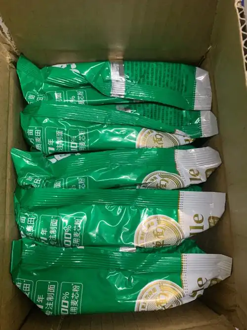 谁没吃过这个贾玲代言的泡面我都会难过的