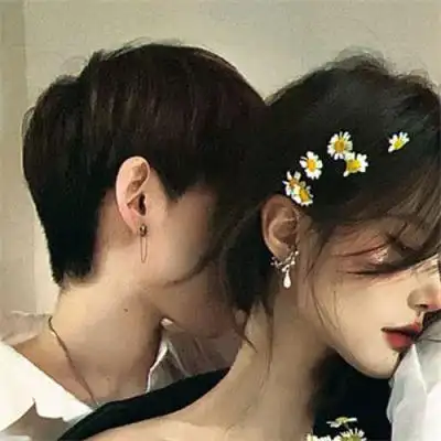 巨甜无比男女同框情侣头像真人图