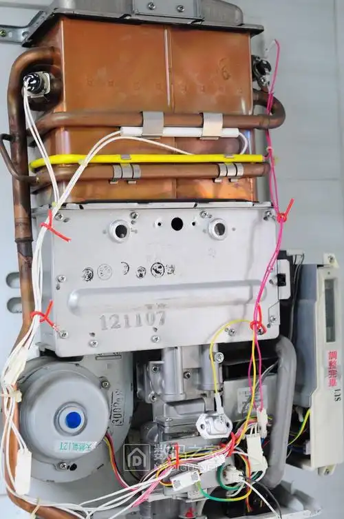 保定市电池板热水器维修_(保定市电池板热水器维修店)