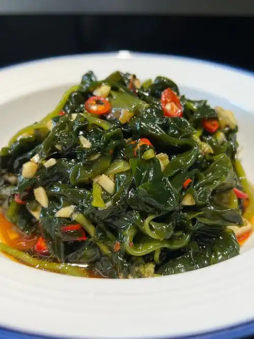 凉拌海带芽简单快手脆爽可口适合夏天