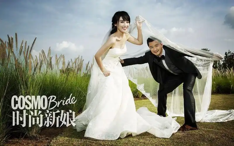 吴京谢楠唯美婚纱照电脑桌面壁纸