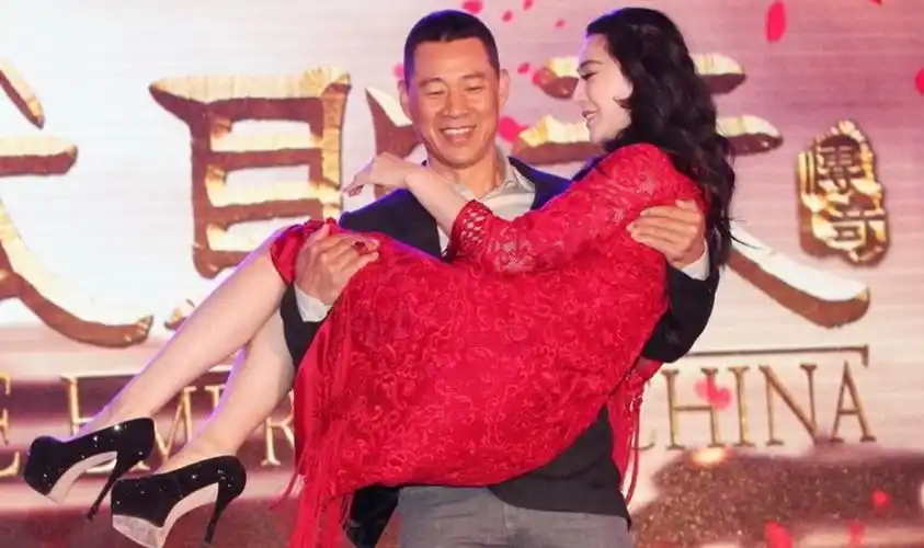 正文                      如此多的公主拥抱,无法与经典的张国荣