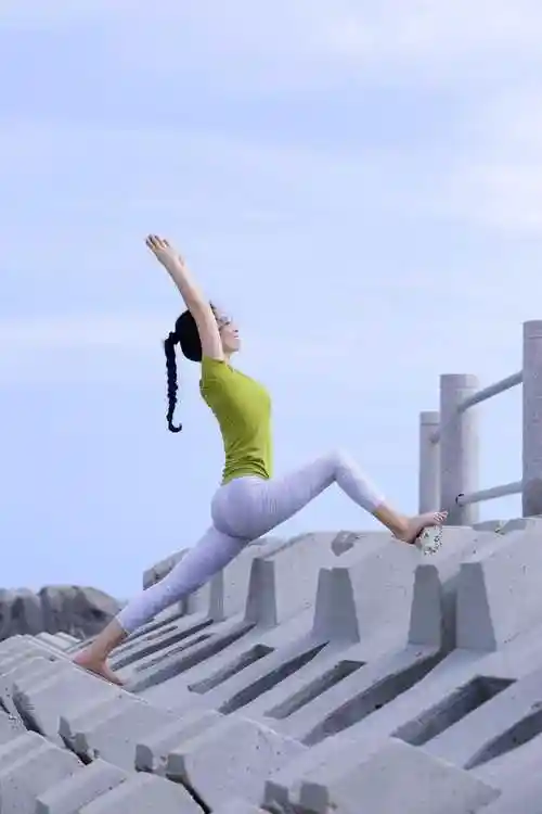 伽人们2021瑜伽写真开启,99元抢订原价699元瑜伽写真体验套餐一份