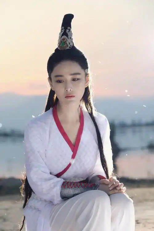 张馨予《新边城浪子》剧照海报图片