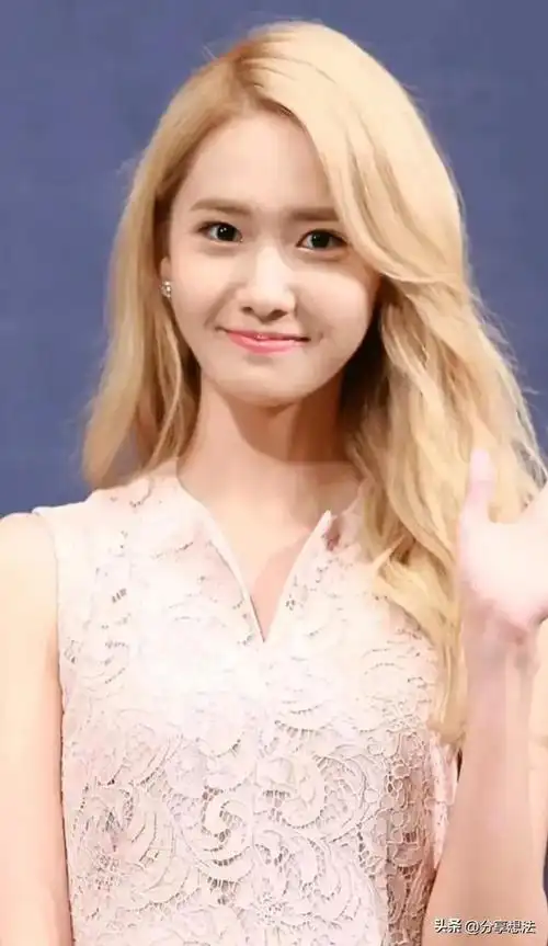 林允儿明星壁纸8