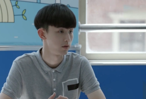 少年派:钱三一林妙妙跳《最炫民族风》,腰和屁股扭得有模有样!