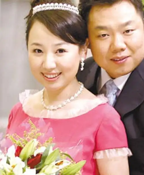 关凌生下儿子取名为姬关枪更是融合了父亲与母亲的爱