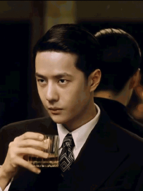 王一博骑摩托vs魏若来骑摩托##王一博魏若来##王一博