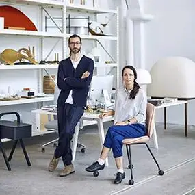 官网|深圳娅乔家居设计有限公司是一家从事现代休闲高档休闲家具及