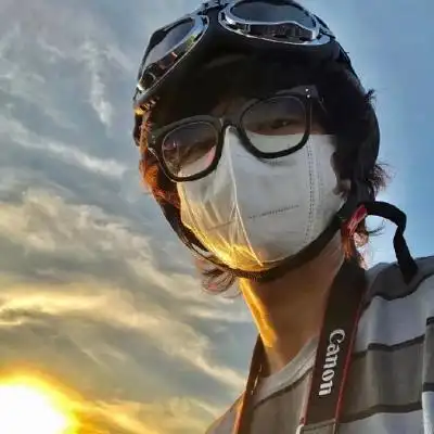 高清2021帅气火男生头像图片