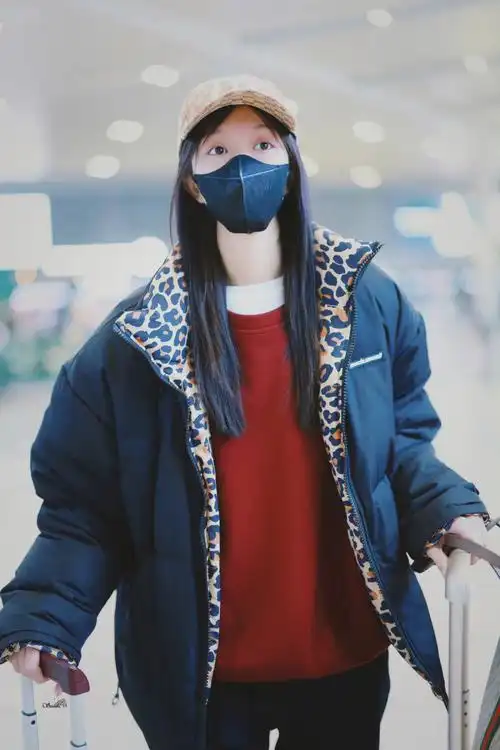 明星stylist丨文咏珊最新机场look更新